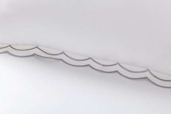 OEM Casas de almofada bordadas de algodão branco OEKO-TEX Casas de almofada de tamanho King