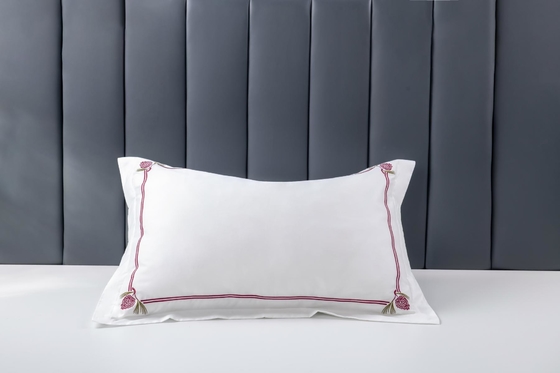 OEM Casas de almofada bordadas de algodão branco OEKO-TEX Casas de almofada de tamanho King